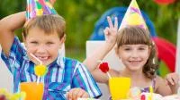 Foto einer bunten Kindergeburtstagsparty