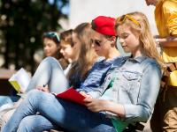 Eine Gruppe Teenager