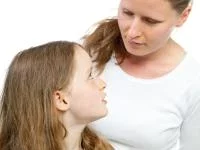Mutter und Tochter im Streit