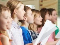 Kinderchor beim Singen